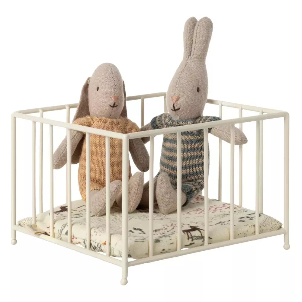 Box Micro Maileg con coniglietti