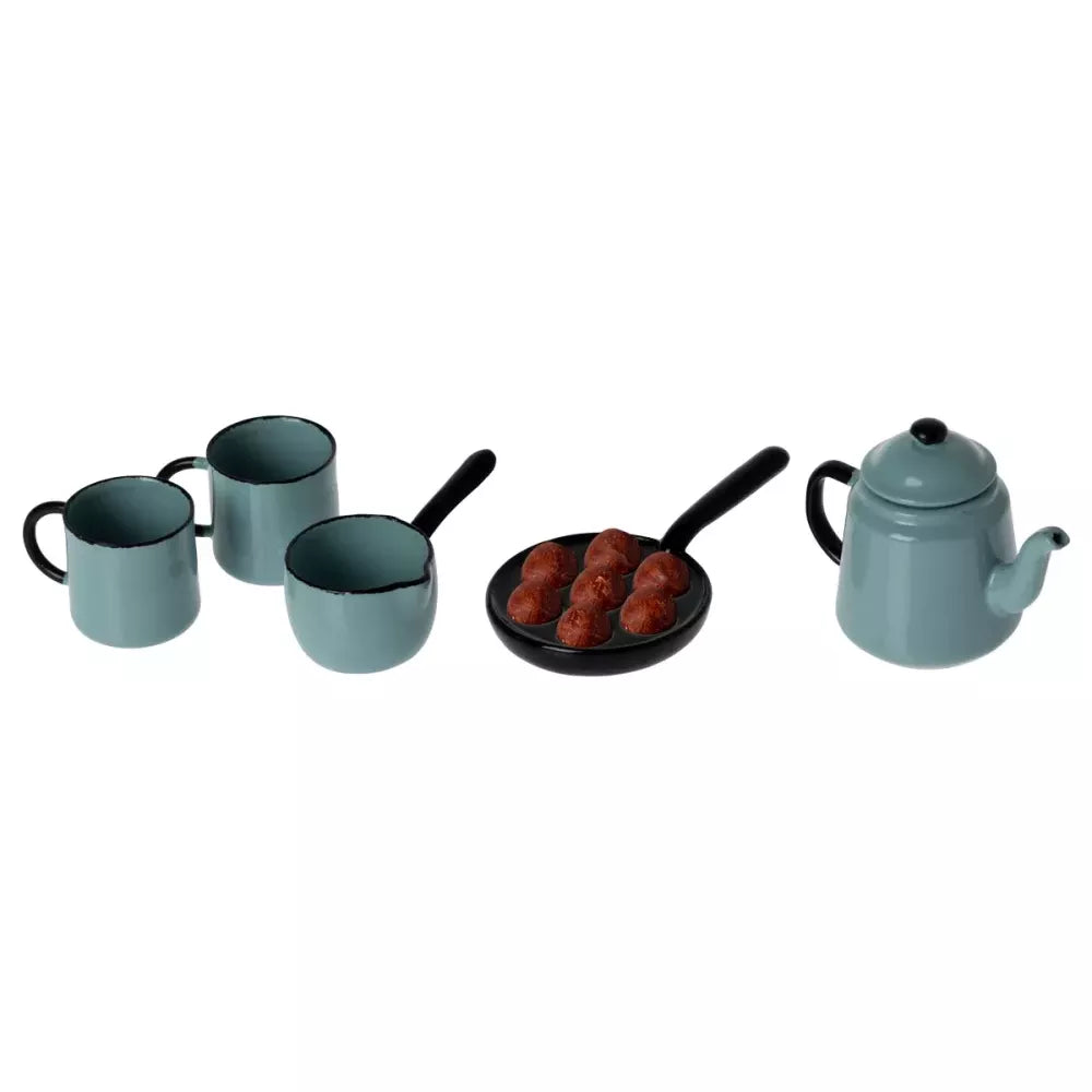Contenuto del Set Cucina Madam Blue Topo Maileg