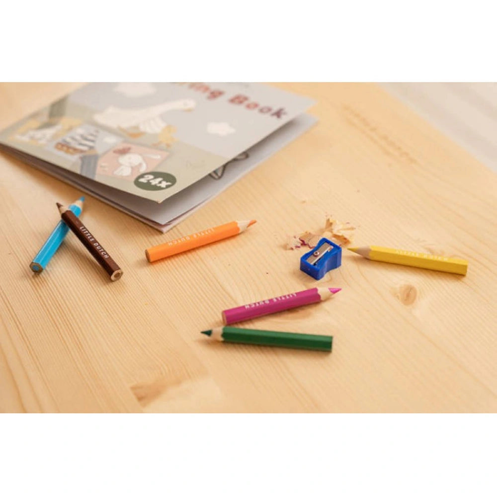 Matite Colorate Little Dutch Foto Lifestyle con album da colorare