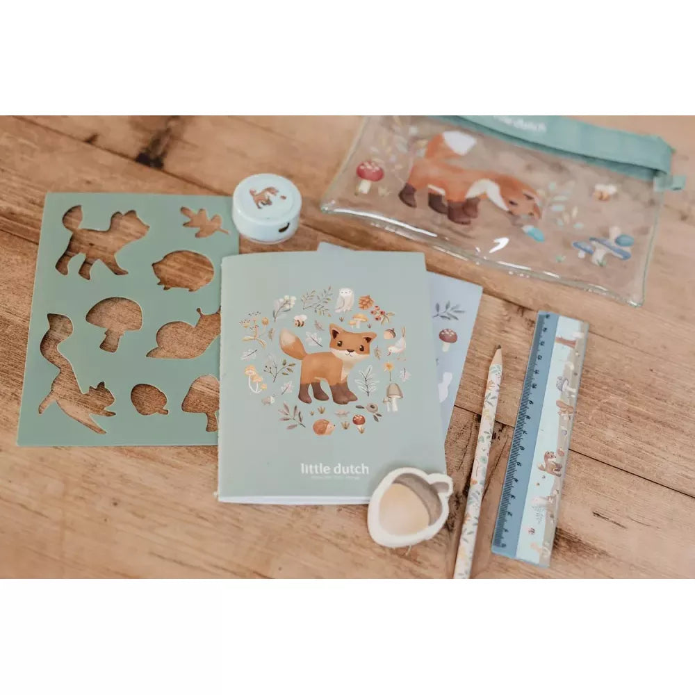 Set Cancelleria Little Dutch Forest Friends contenuto della confezione lifestyle
