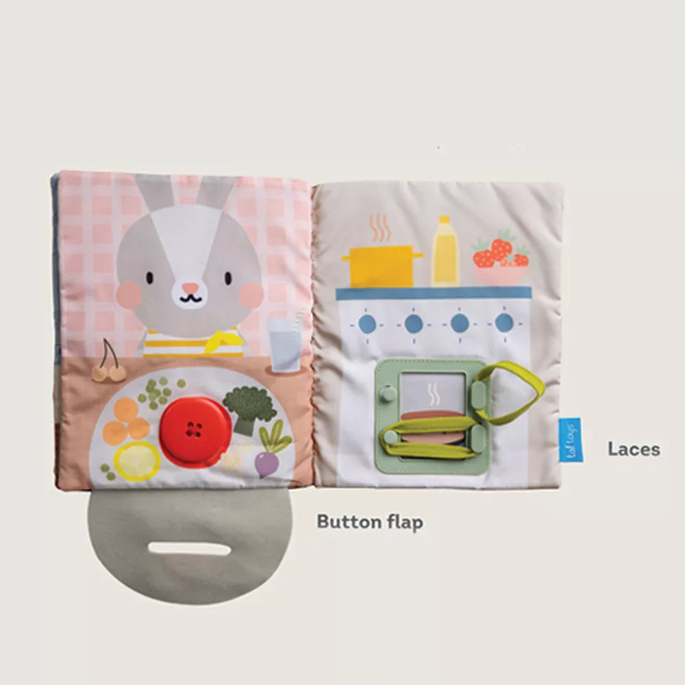 Il mio Primo Libro Attività Taf Toys Pagine con Lacci e Bottone