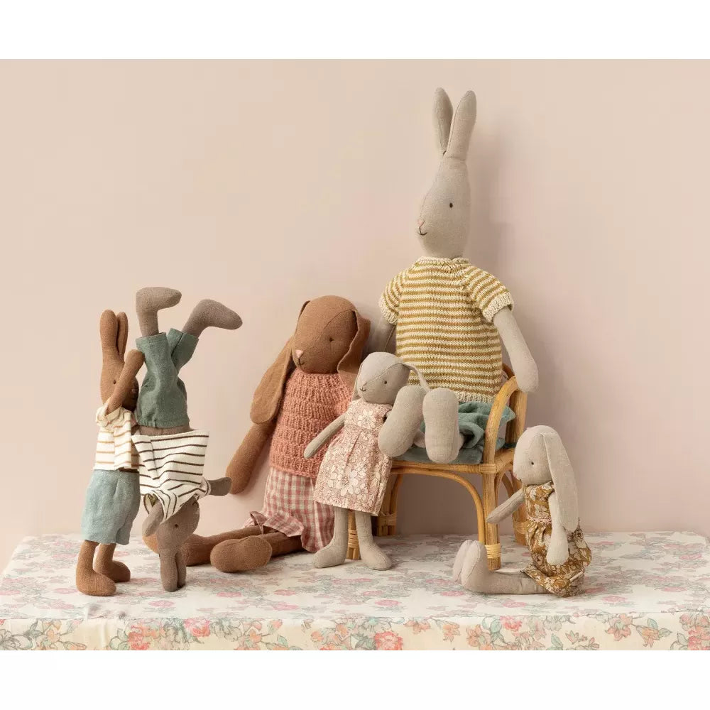 Esempio del Coniglietto con Maglioncino Maileg Taglia 3