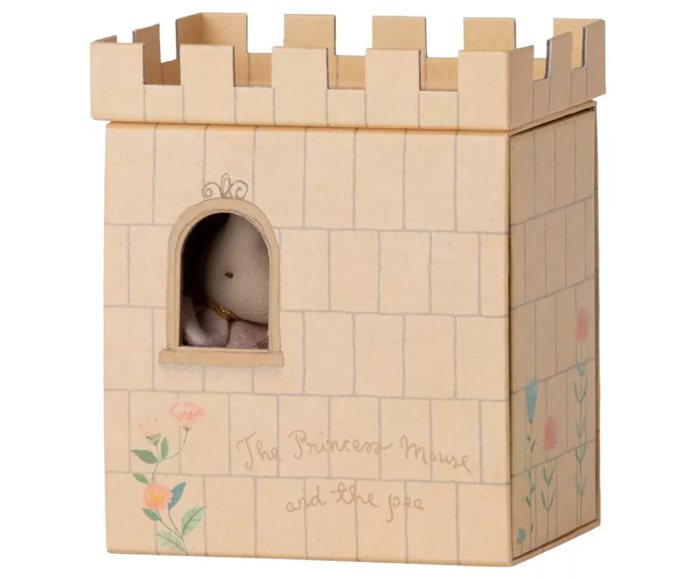 Principessa sul Pisello Maileg nella Torre Chiusa