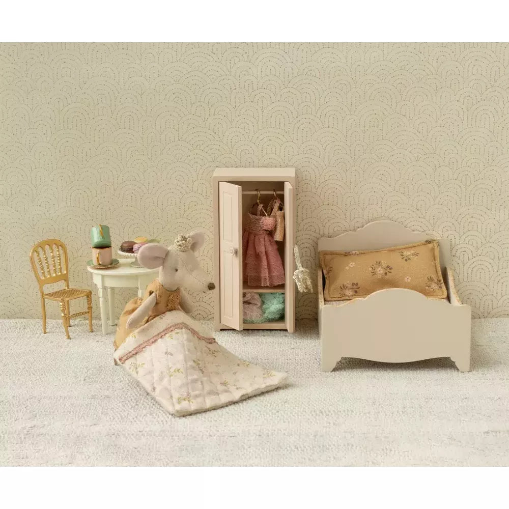 Esempio Topina Principessa con Torre Maileg