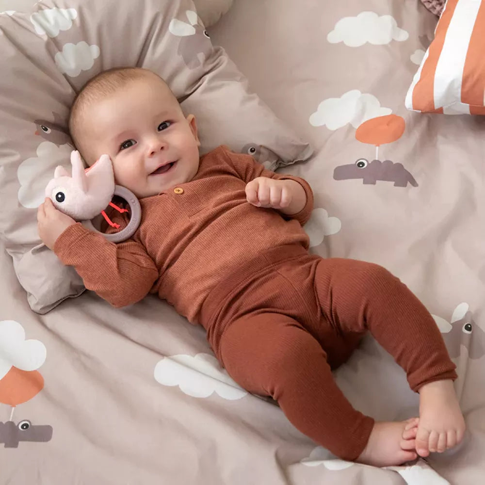 Sonaglio da Dentizione Birdee Done by Deer con bambina