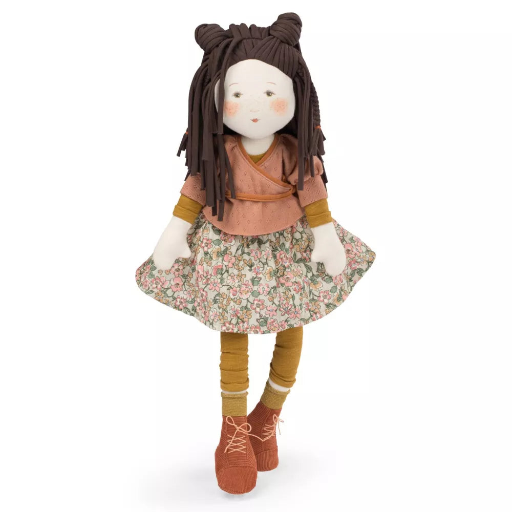 Bambola Marjolaine Moulin Roty in piedi