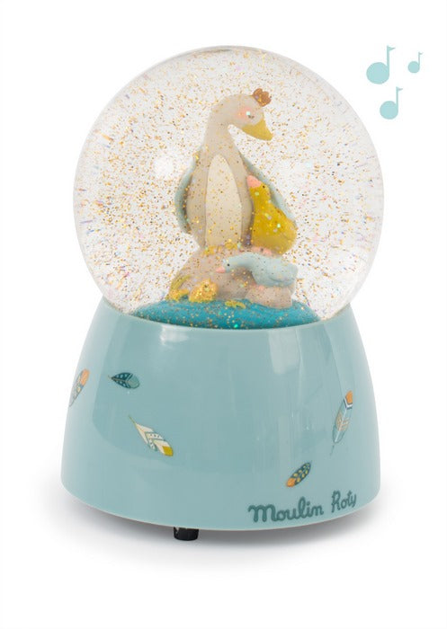Palla di Neve Musicale Moulin Roty Le Vojage d'Olga vista di fronte