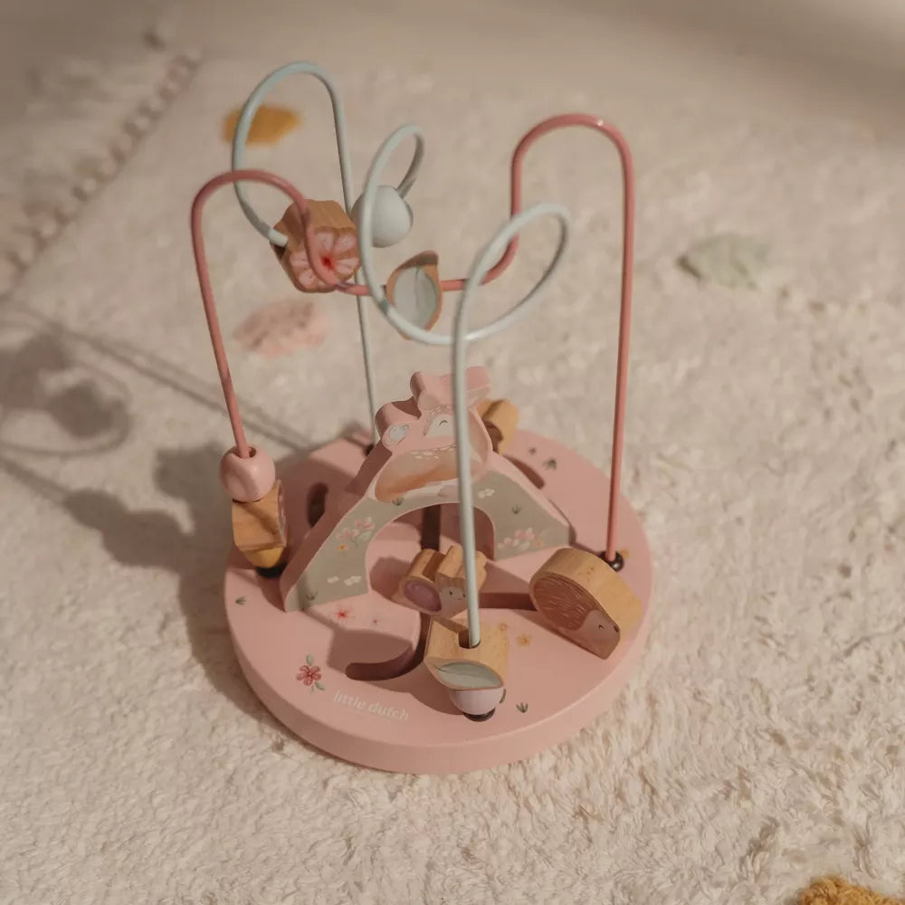 Esempio del Looping Little Dutch Fairy Garden
