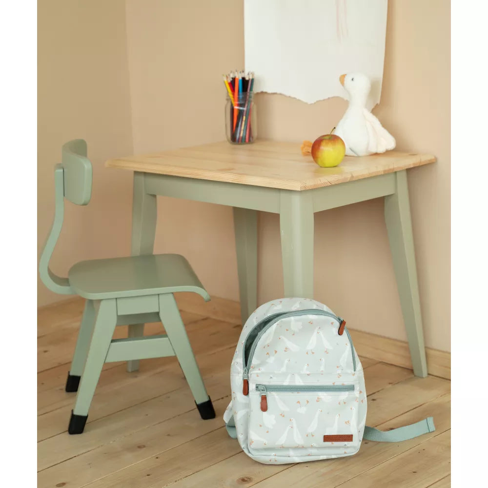 Sedia Olive Little Dutch abbinata alla Scrivania