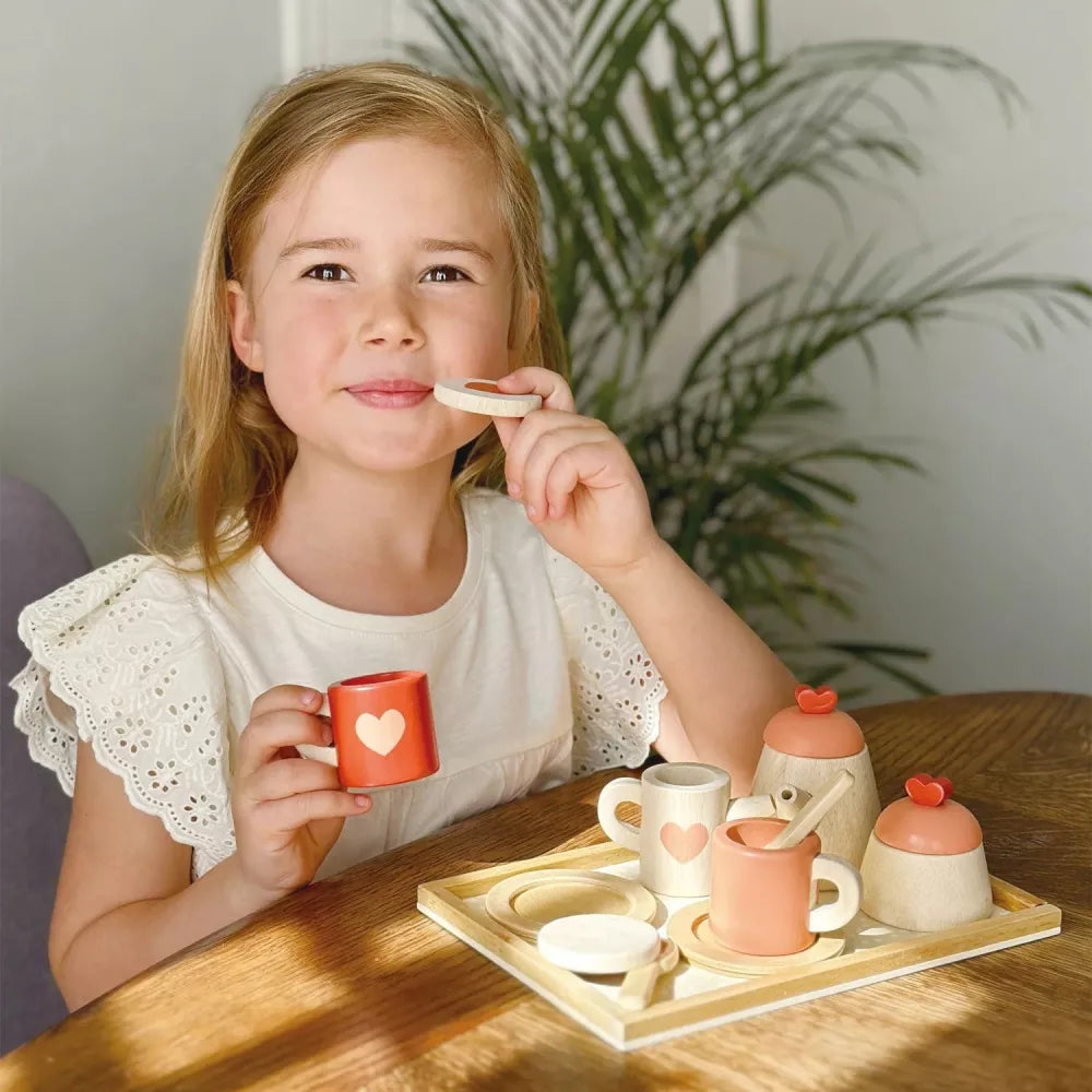 Bambina con il Set da Tè Mentari