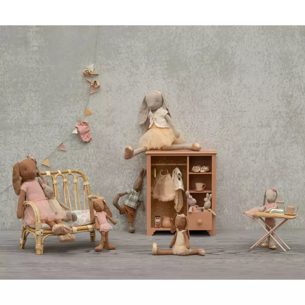 Diorama con Armadio Grande Rosa Scuro Maileg