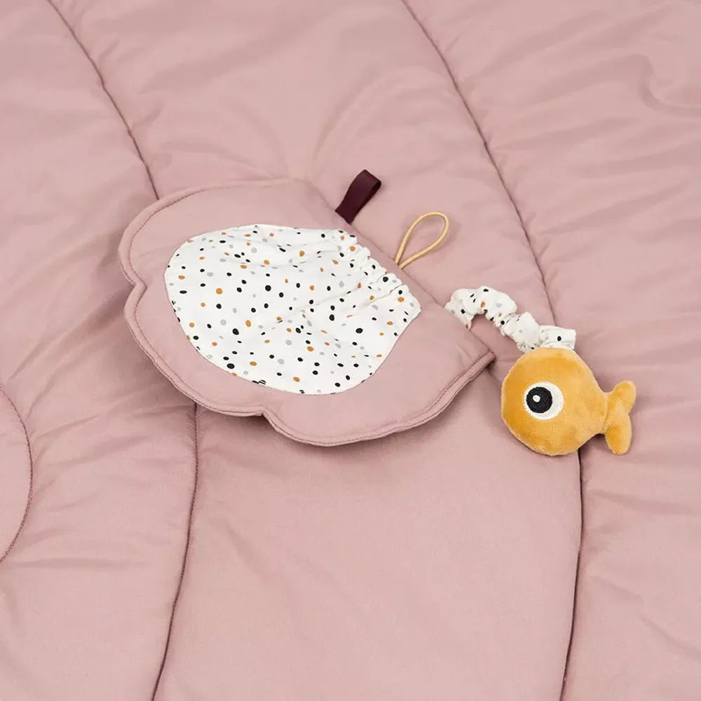 Dettaglio gioco della Palestrina Done by Deer Sea Friends Cipria