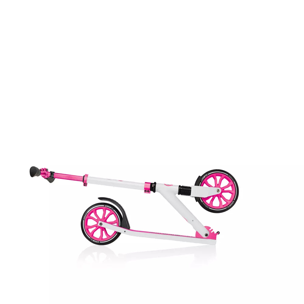 Monopattino NL205 Globber Bianco e Fucsia chiuso