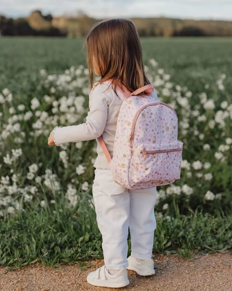 Bambina con Zainetto Asilo Little Dutch Fairy Garden