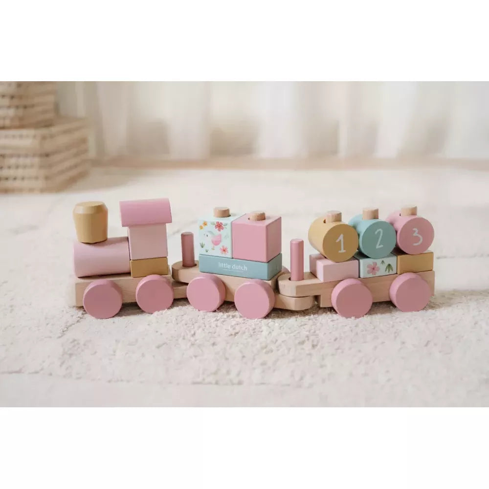 Trenino Impilabile Little Dutch Fairy Garden sul tappeto